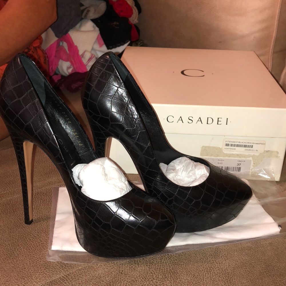 Casadei Leather Pointed Toe Pumps
